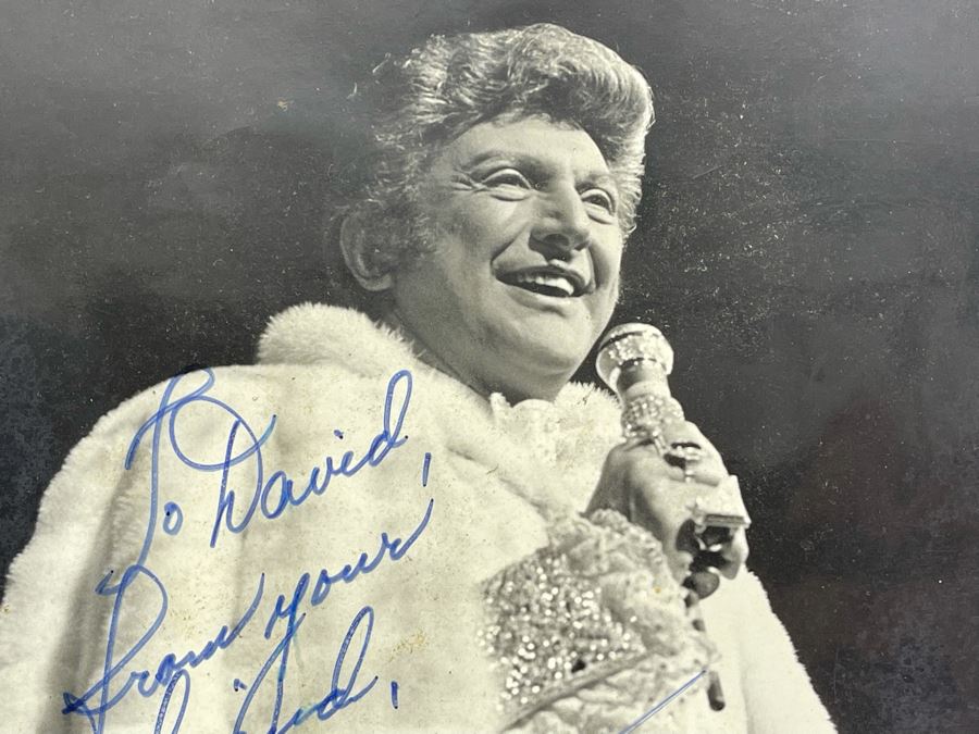 Personalized And Signed Liberace Photograph Signed To David (Lavington), From Your Friend Liberace With Piano Sketch 1978 8 X 10 [Photo 4]