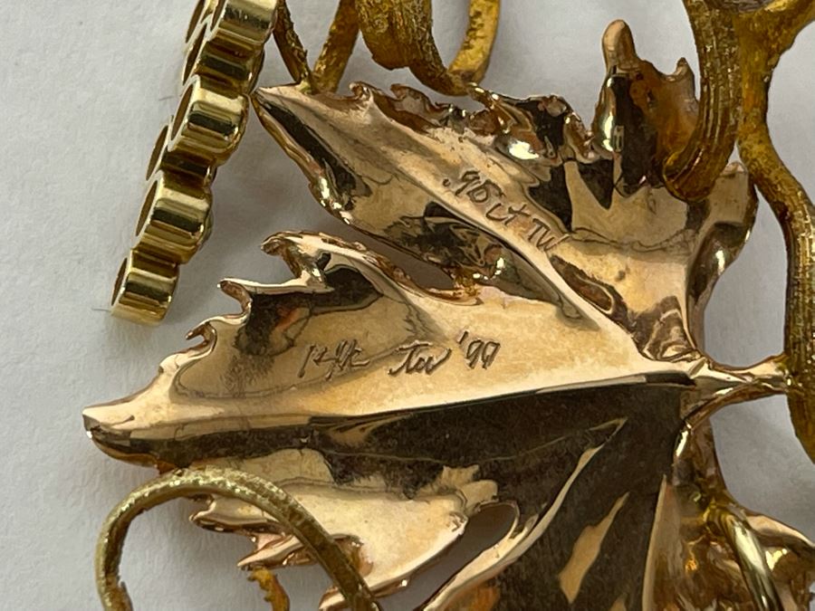 14K Gold Sapphire Grape Vine Signed Pendant With 14K Gold Grape Vine Necklace 26.2g FMV $1,050 Retail $3,150 [Photo 12]