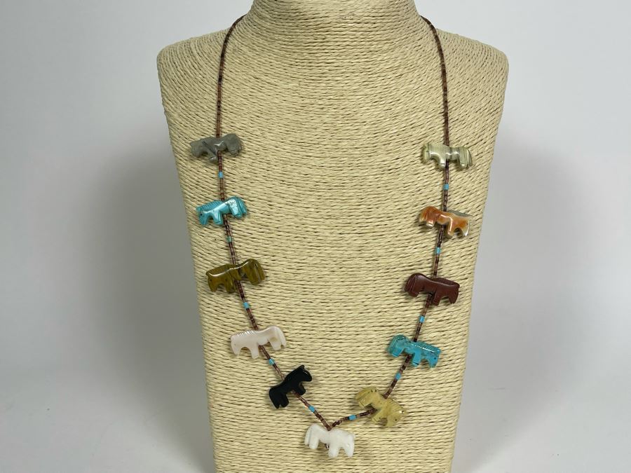Native American Carved Stone Horse Fetish 26' Necklace [Photo 2]