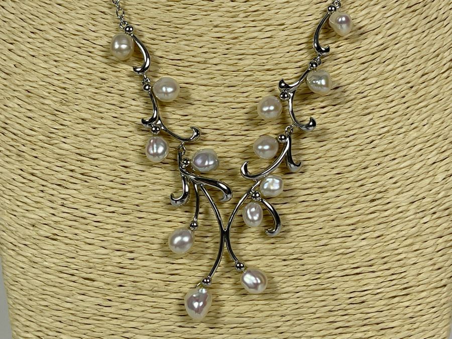 Sterling Silver Pearl 18' Necklace With Matching Earrings 27.9g [Photo 4]