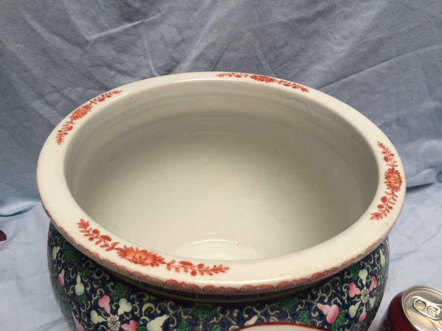 Vintage Chinese Fish Bowl Or Jardiniere [Photo 27]