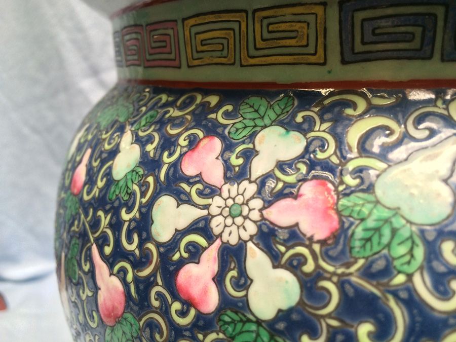 Vintage Chinese Fish Bowl Or Jardiniere [Photo 20]