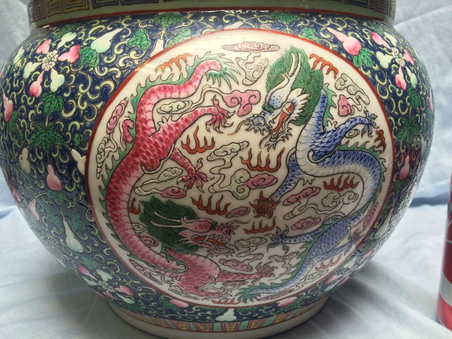 Vintage Chinese Fish Bowl Or Jardiniere [Photo 4]