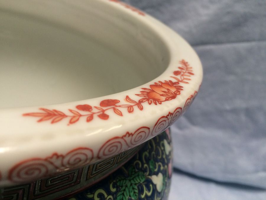 Vintage Chinese Fish Bowl Or Jardiniere [Photo 26]