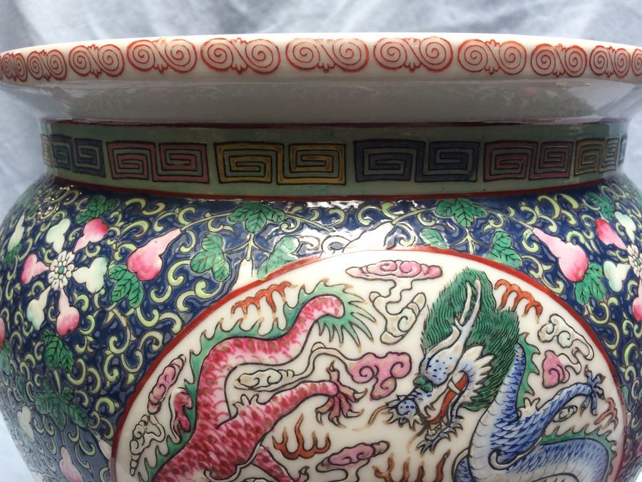 Vintage Chinese Fish Bowl Or Jardiniere [Photo 38]