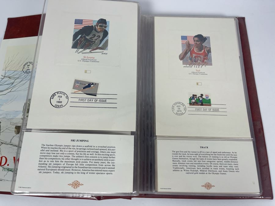 Vintage Binder Of First Day Issue Stamps Apx 37 Stamps 9 X 13 [Photo 17]