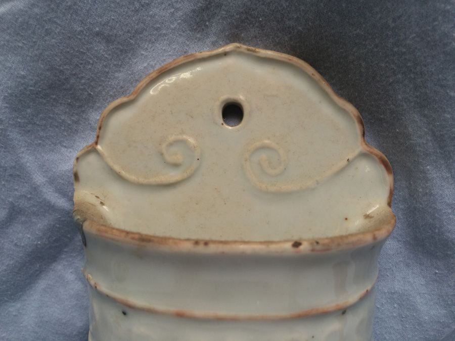 Vintage Asian Hand Painted Match Holder [Photo 15]