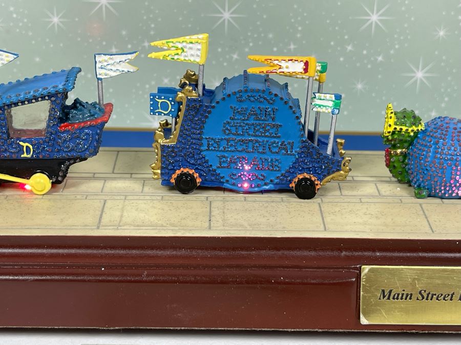 HAND SIGNED Robert Olszewski Disneyland Main Street, USA Collection: Main Street Electrical Parade (Set #1) By Robert Olszewski Disney Theme Park Attraction Miniature Model With Box And COA 12W X 2.75D X 3H DL0601 (Double Signed) [Photo 6]