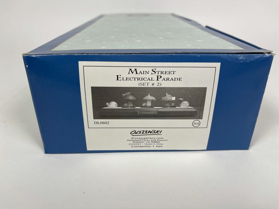 HAND SIGNED Robert Olszewski Disneyland Main Street, USA Collection: Main Street Electrical Parade (Set #2) By Robert Olszewski Disney Theme Park Attraction Miniature Model With Box And COA 10.5W X 2.75D DL0602 (Double Signed) [Photo 12]