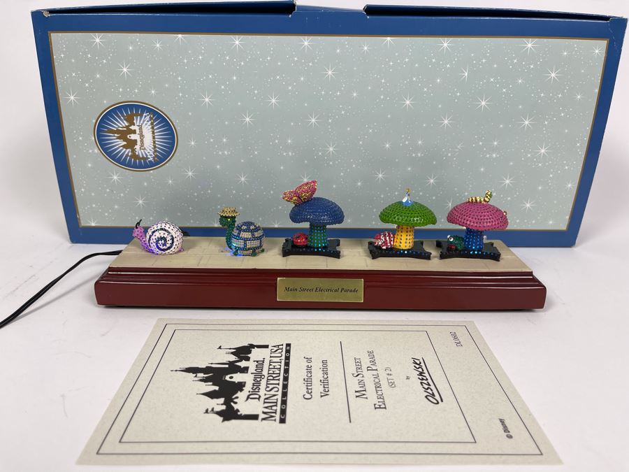 HAND SIGNED Robert Olszewski Disneyland Main Street, USA Collection: Main Street Electrical Parade (Set #2) By Robert Olszewski Disney Theme Park Attraction Miniature Model With Box And COA 10.5W X 2.75D DL0602 (Double Signed) [Photo 2]