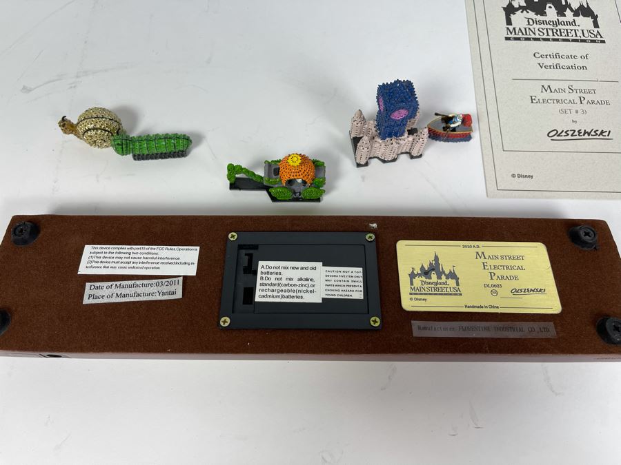HAND SIGNED Robert Olszewski Disneyland Main Street, USA Collection: Main Street Electrical Parade (Set #3) By Robert Olszewski Disney Theme Park Attraction Miniature Model With Box And COA 12W X 2.75D X 3H DL0603 (Double Signed) [Photo 12]