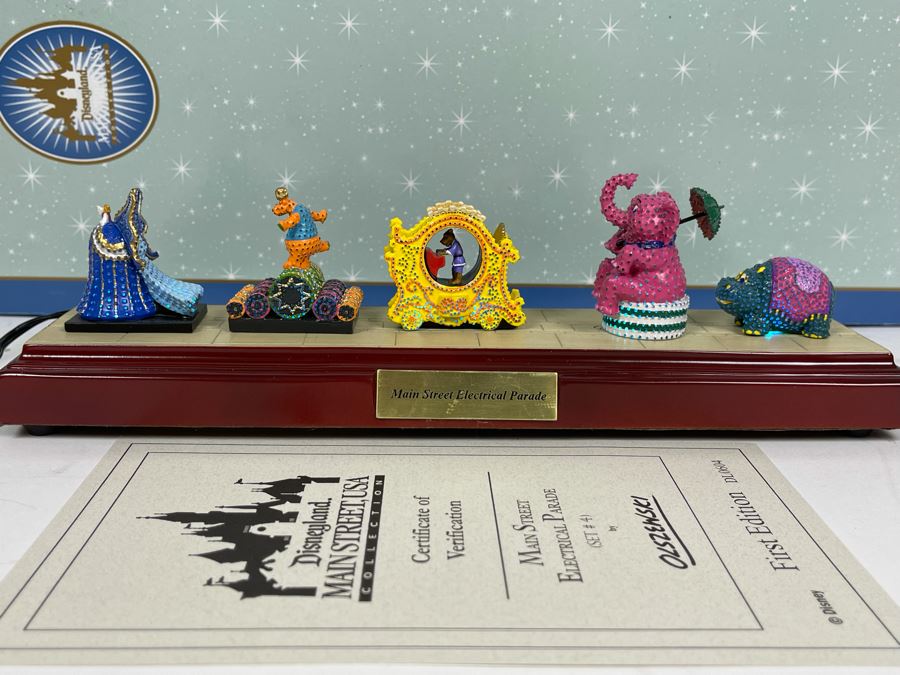 HAND SIGNED Robert Olszewski Disneyland Main Street, USA Collection: First Edition Main Street Electrical Parade (Set #4) By Robert Olszewski Disney Theme Park Attraction Miniature Model With Box And COA 10.75W X 2.75D X 3H DL0604 (Double Signed) [Photo 3]