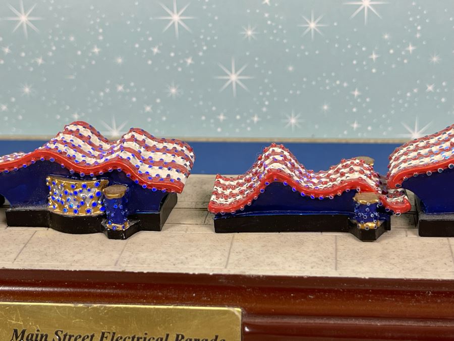 HAND SIGNED Robert Olszewski Disneyland Main Street, USA Collection: First Edition Main Street Electrical Parade (Set #5) By Robert Olszewski Disney Theme Park Attraction Miniature Model With Box And COA DL0605 (Double Signed) [Photo 8]