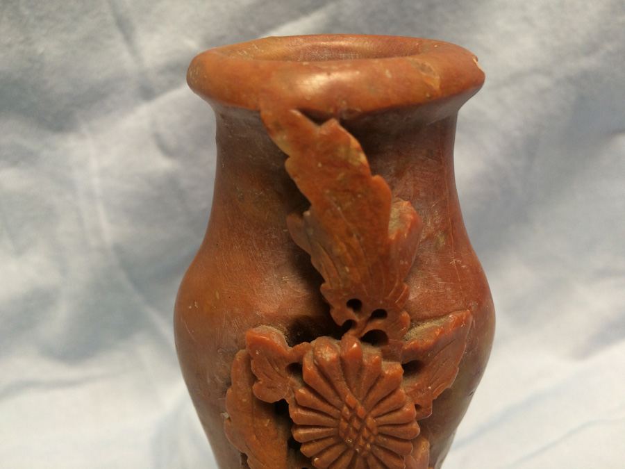 Chinese Hand Carved Soapstone Carving Vase [Photo 18]