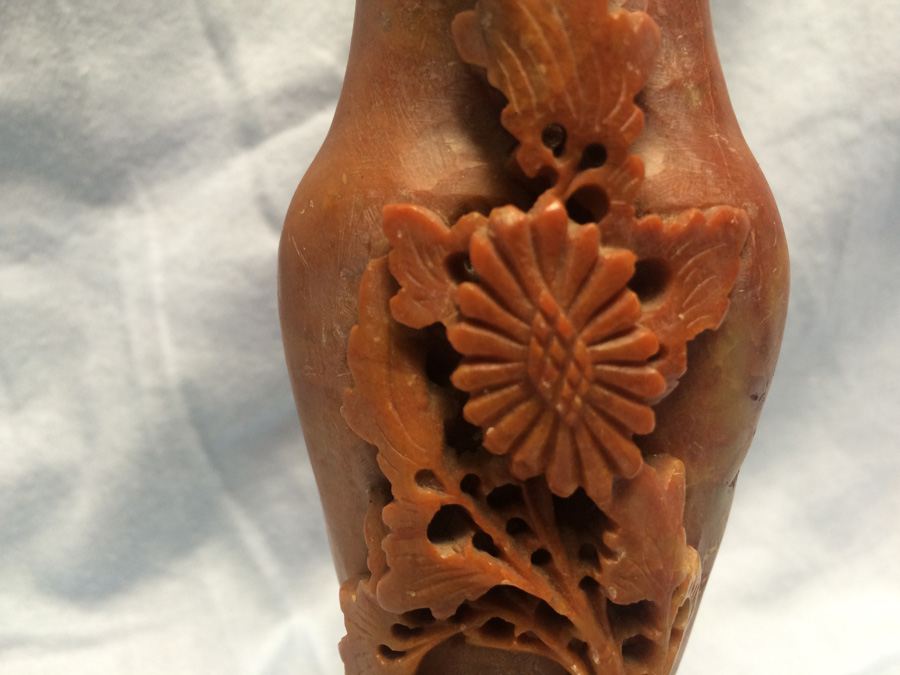 Chinese Hand Carved Soapstone Carving Vase [Photo 4]