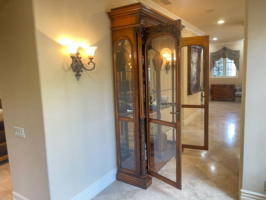 Exquisite Tall Carved Wooden Curio Display Cabinet With Overhead 