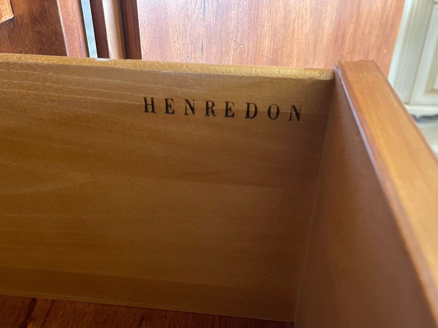 Stunning Henredon Gentleman's Dresser Armoire Cabinet 5'1'W X 26'D X 8'6'H [Photo 23]