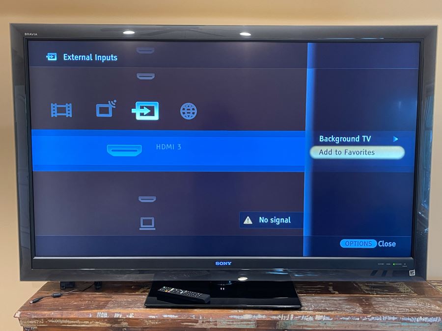 SONY KDL-65W5100 65' Bravia W Series LCD HDTV [Photo 1]