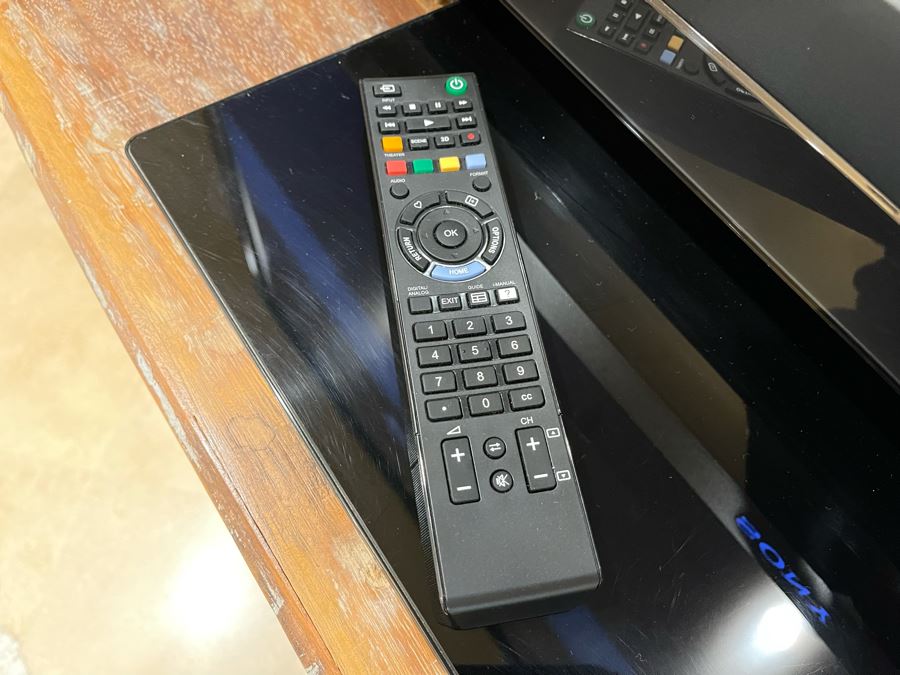 SONY KDL-65W5100 65' Bravia W Series LCD HDTV [Photo 6]