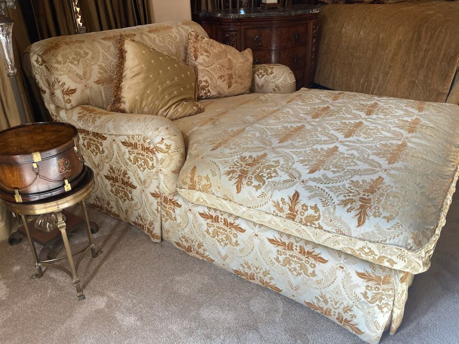 Henredon Upholstery Collection Gold Oversized Chaise Lounge Chair 4'5'W X 6'5'L X 2'10'H [Photo 4]