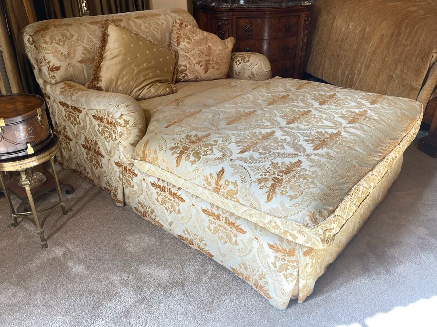 Henredon Upholstery Collection Gold Oversized Chaise Lounge Chair 4'5'W X 6'5'L X 2'10'H [Photo 1]