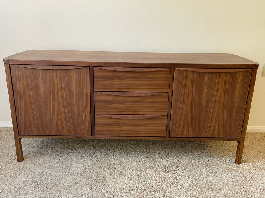 Walnut Mid-Century Style Buffet Credenza [Photo 2]