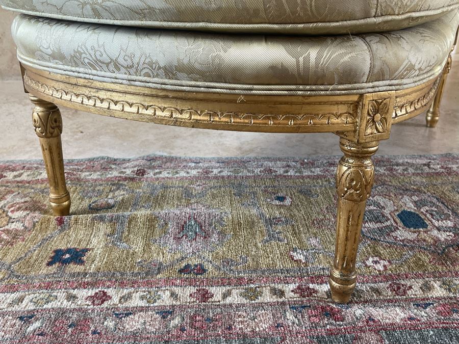 Henredon Gilt Wood Upholsterd Chaise Sofa 67L X 26D X 35H [Photo 5]