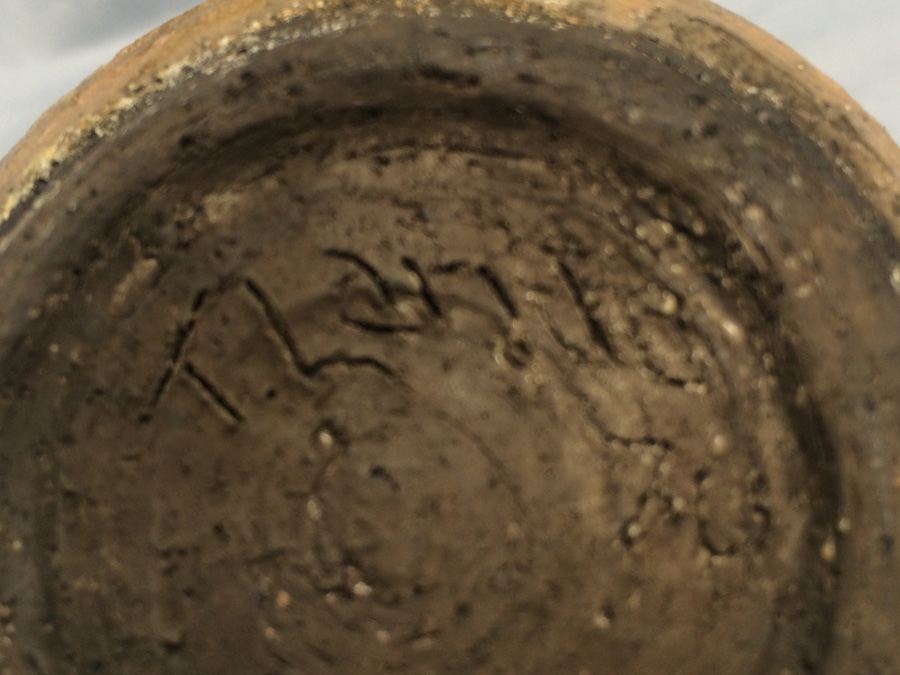 Small Signed Pottery Piece [Photo 12]