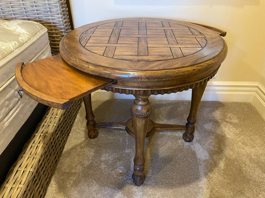 Round Wooden Side Table With Pair Of Pull Out Leaves 30W X 27H