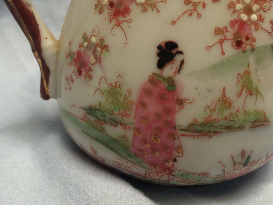 Small Hand Painted Geisha Ware Girl Pitcher [Photo 3]