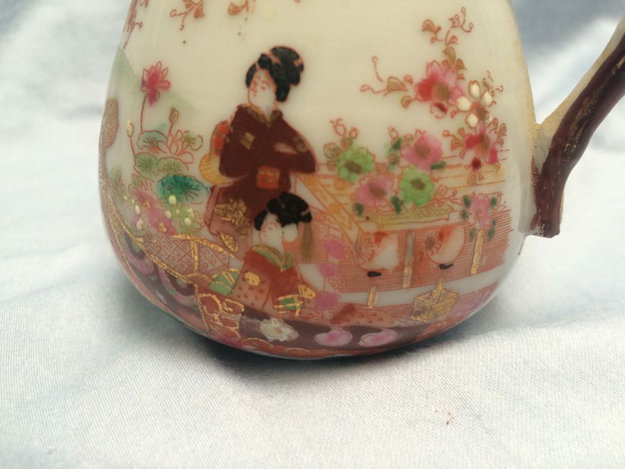 Small Hand Painted Geisha Ware Girl Pitcher [Photo 14]