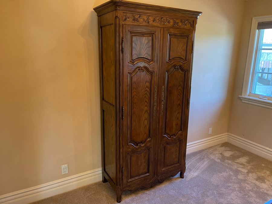 Baker Furniture Gentleman's Dresser Cabinet Armoire 42W X 19D X 6'8'H [Photo 4]