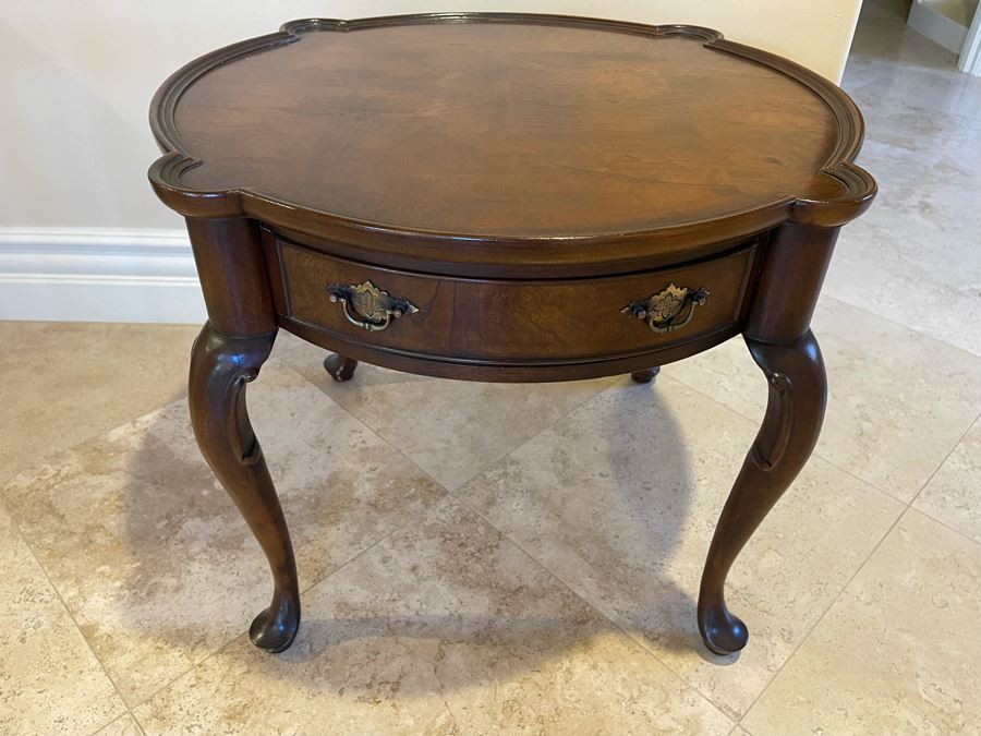 Hekman Wooden Drum Table With Drawer 26W X 22H [Photo 4]