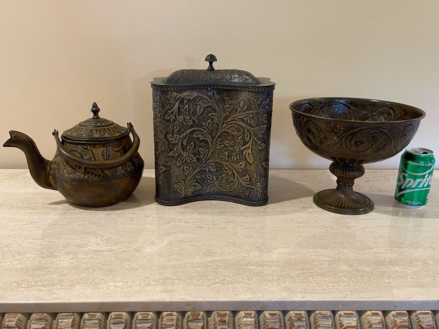 Home Decor Accent Lot: Metal Footed Bowl, Metal Box With Lid And Metal Teapot [Photo 1]