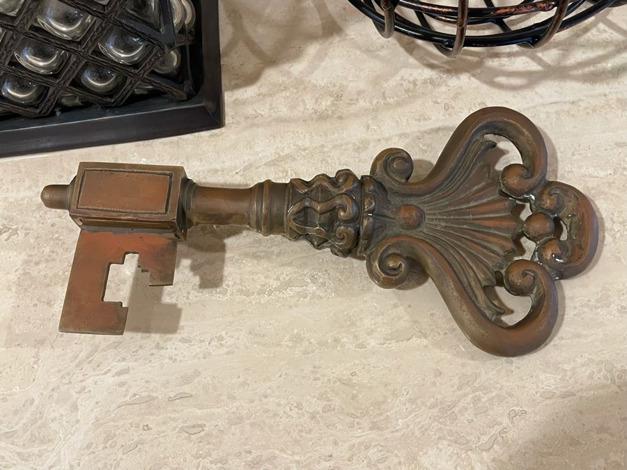 Home Decor Accent Lot: Large Metal Skeleton Key, Wire Ball And Candle Holder [Photo 4]