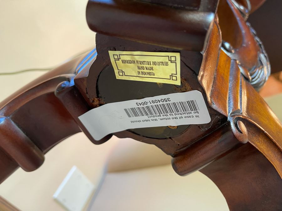 Henredon Furniture Wooden Side Pedestal Table 23W X 27H [Photo 7]