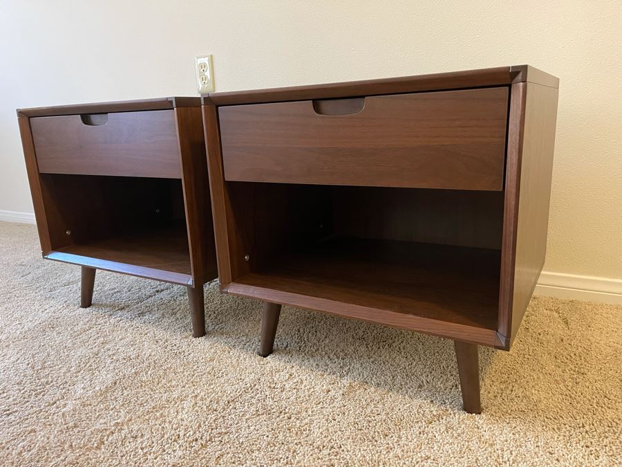 Pair Of Contemporary Mid-Century Modern Style Nightstands 20W X 16.5D X 19.5H [Photo 6]