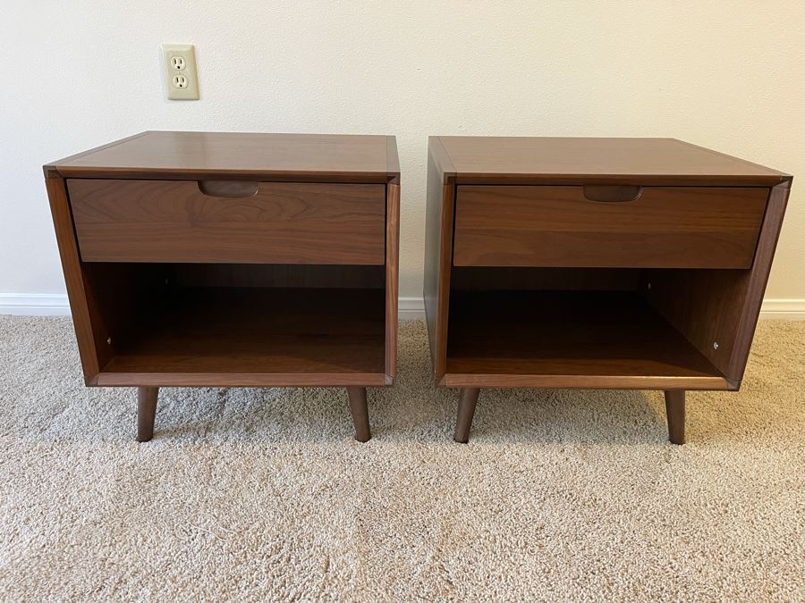 Pair Of Contemporary Mid-Century Modern Style Nightstands 20W X 16.5D X 19.5H [Photo 3]