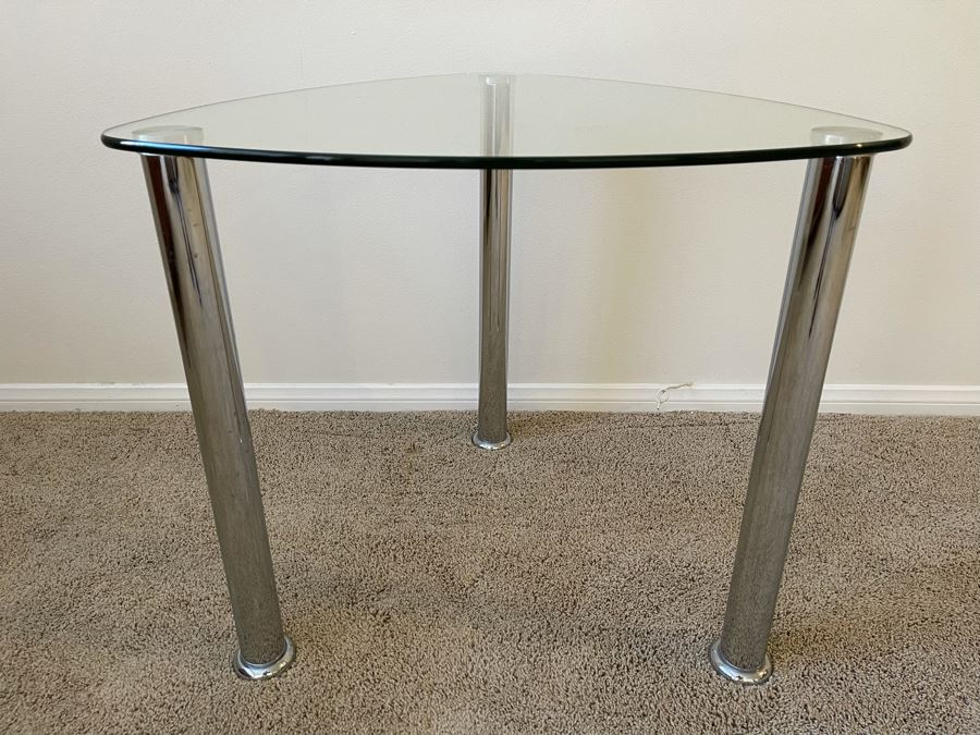 Contemporary Glass And Chrome Side Table 26W X 25.5D X 24H [Photo 4]