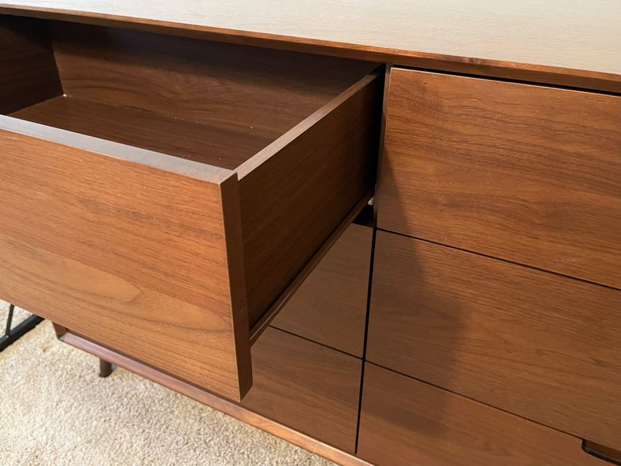 Contemporary Mid-Century Modern Style Chest Of Drawers Dresser 53W X 19D X 32H [Photo 8]