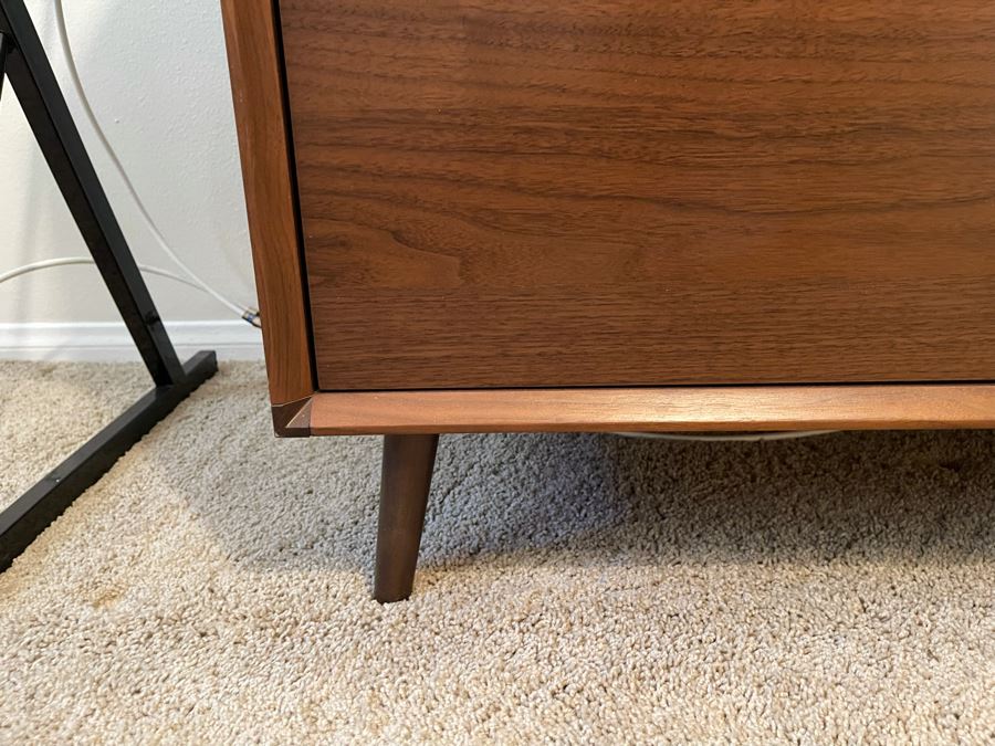 Contemporary Mid-Century Modern Style Chest Of Drawers Dresser 53W X 19D X 32H [Photo 9]