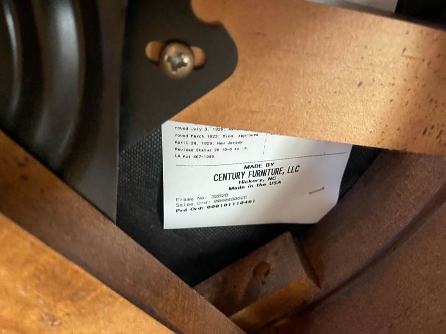 Set Of Three Century Furniture Wooden Hoof Feet Barstools Seat Cushion Is 29H [Photo 10]