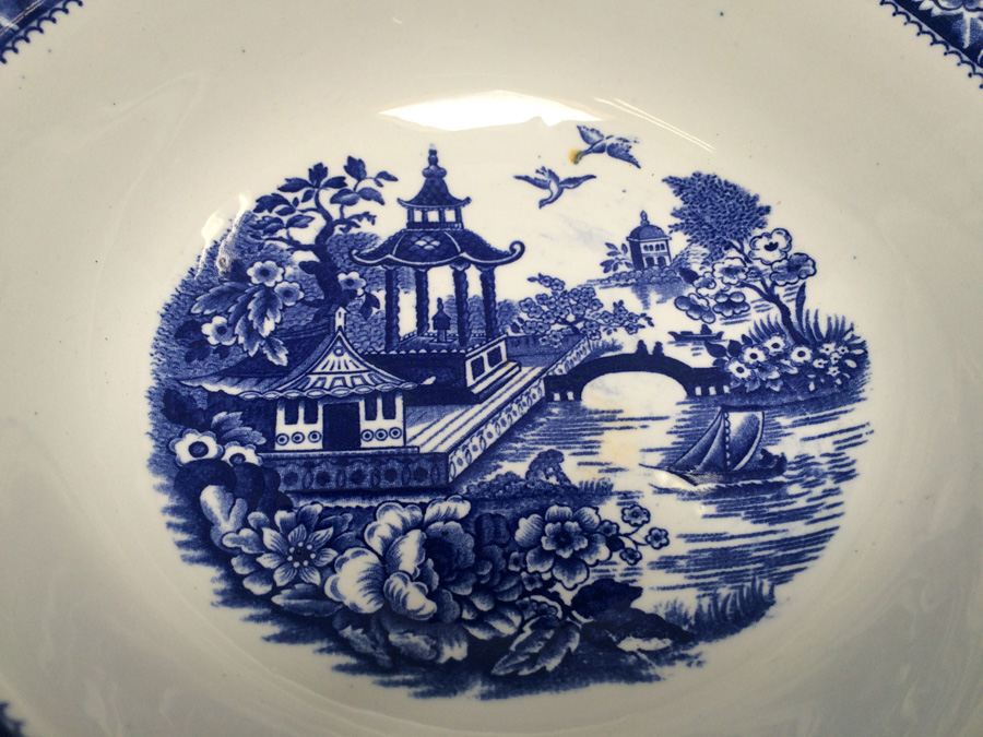 Covered Bowl England [Photo 14]