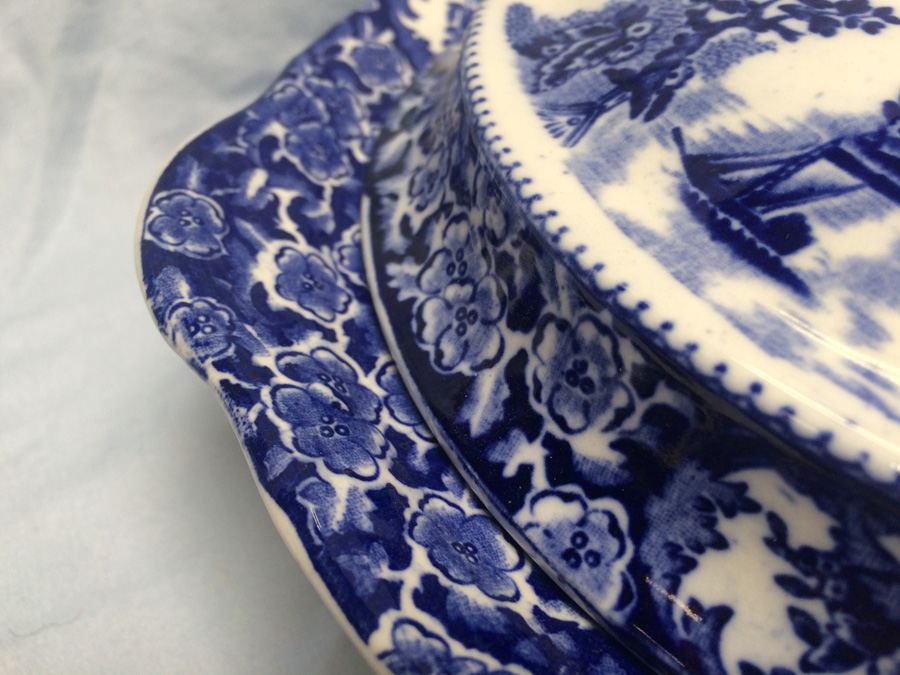 Covered Bowl England [Photo 8]