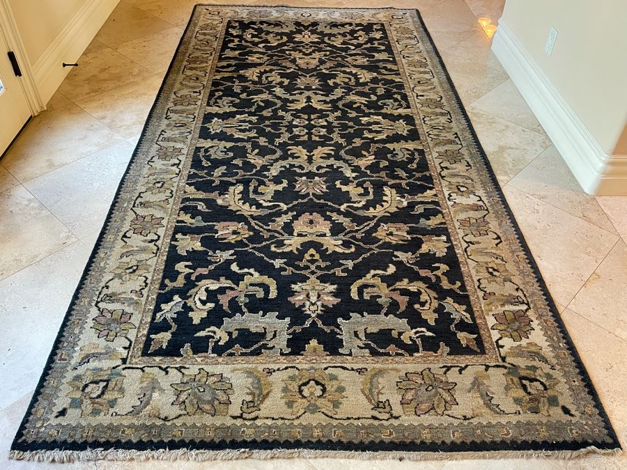 Hand Knotted Wool Area Rug 5' X 10' [Photo 3]