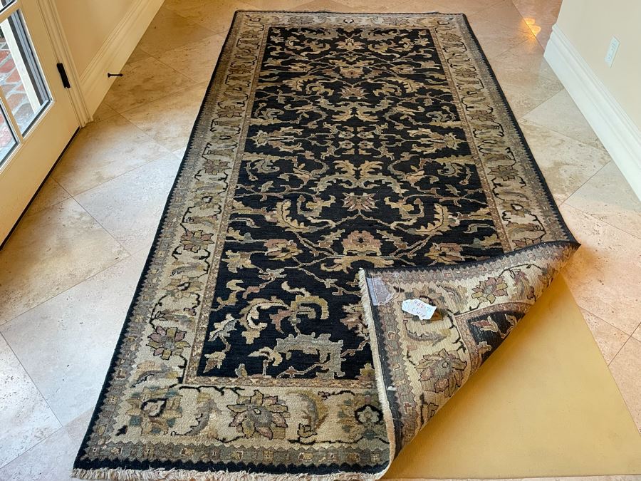 Hand Knotted Wool Area Rug 5' X 10' [Photo 2]