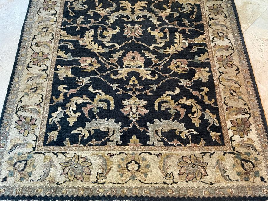 Hand Knotted Wool Area Rug 5' X 10' [Photo 5]