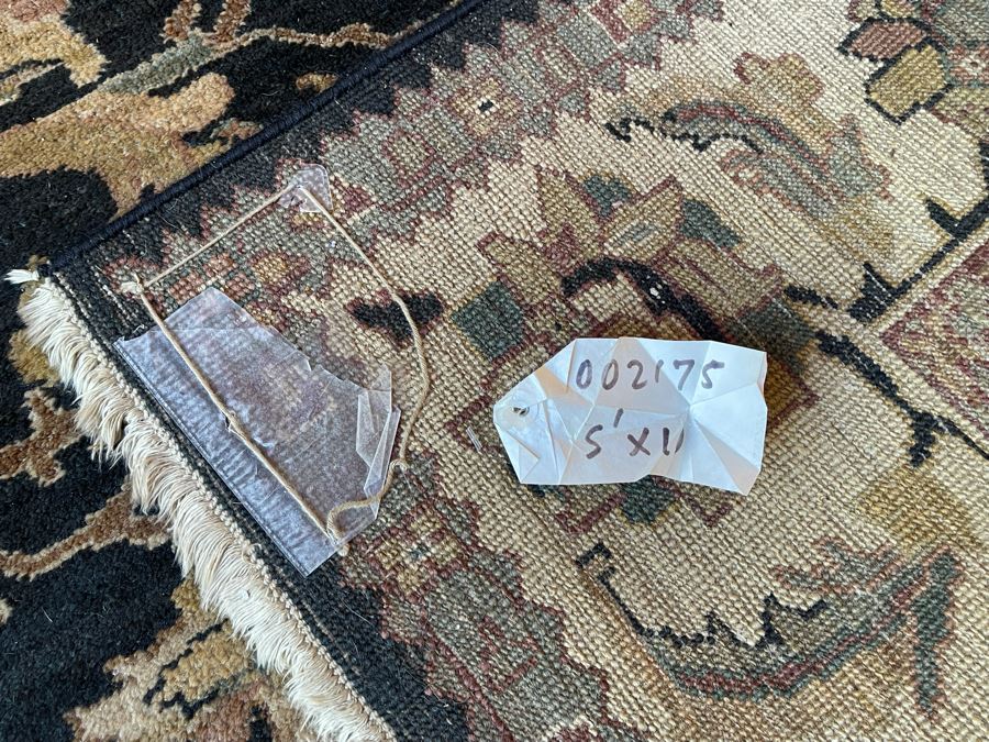 Hand Knotted Wool Area Rug 5' X 10' [Photo 9]