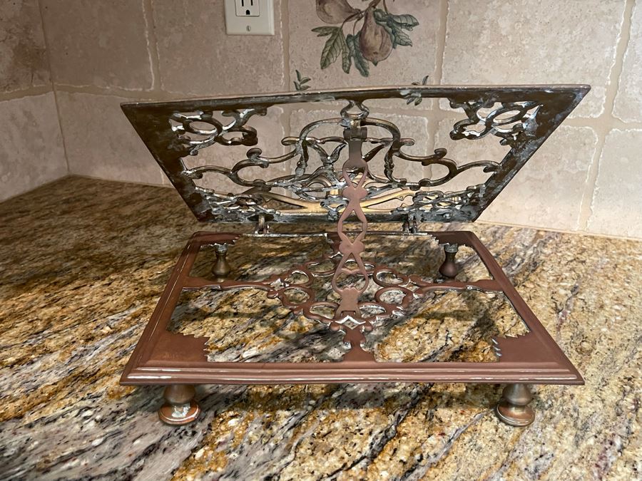 Vintage Copper Book Display Stand [Photo 5]