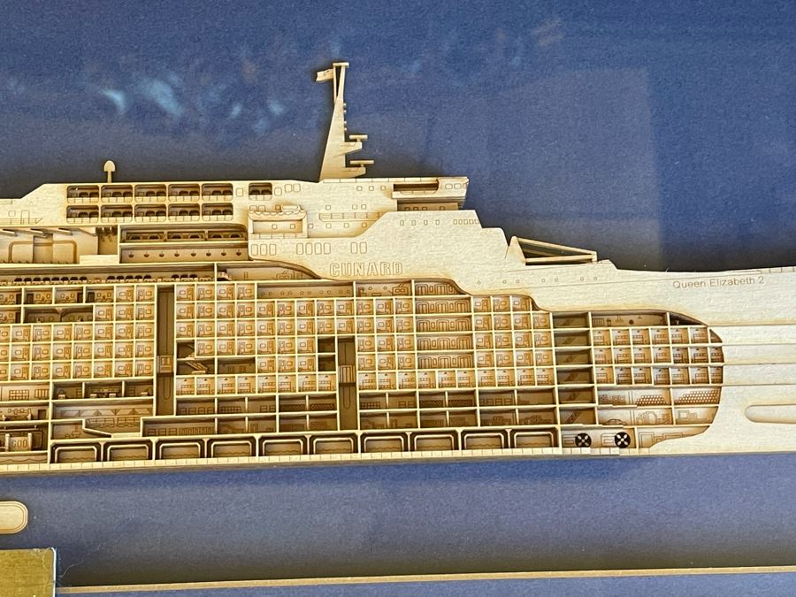 Queen Elizabeth Cutaway Wooden Ship Model 22 X 8 [Photo 7]